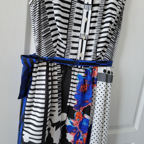 MAIA SLEEVELESS DRESS SIZE 10 - Picture 5 of 10